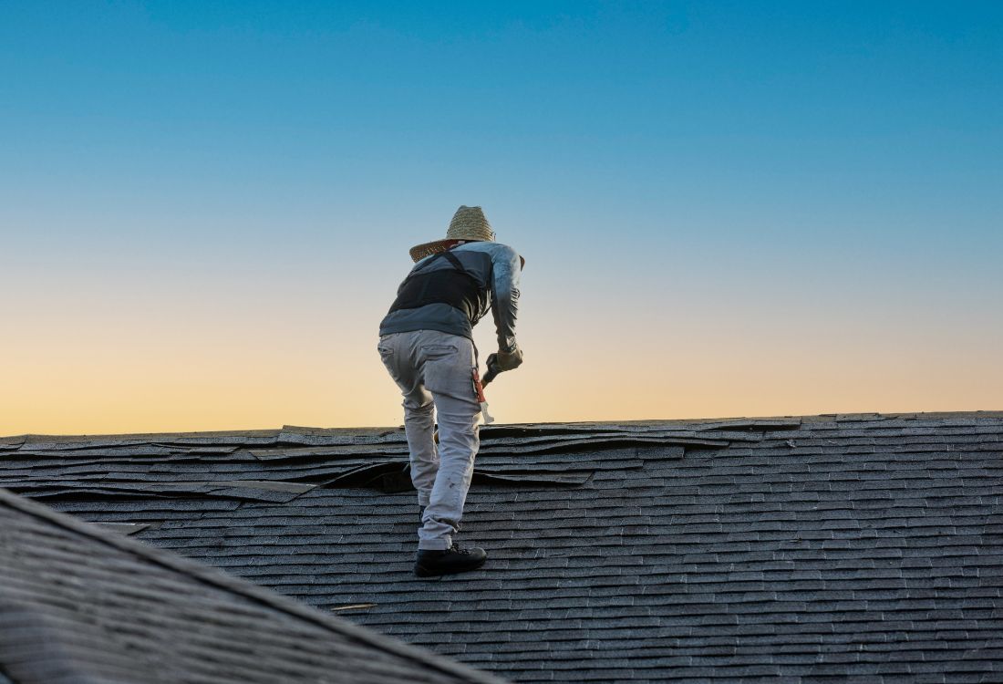 What Is a Shingle Starter Strip?